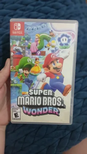 Troco ou vendo super Mario Wonder em excelente estado