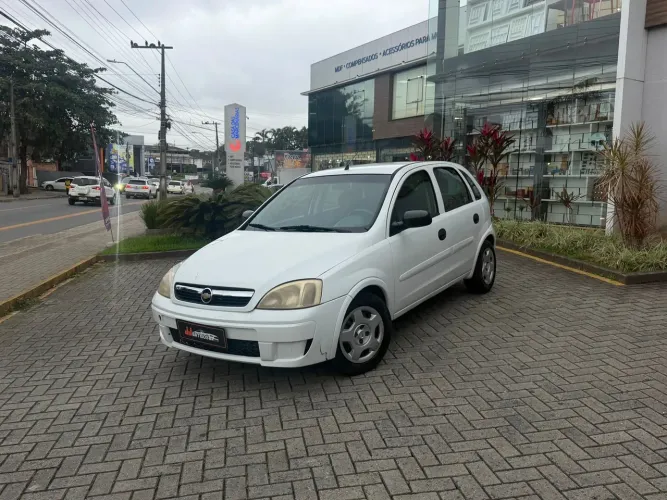 Chevrolet Corsa Hat. Maxx 1.4 8V Econoflex 5P 2012