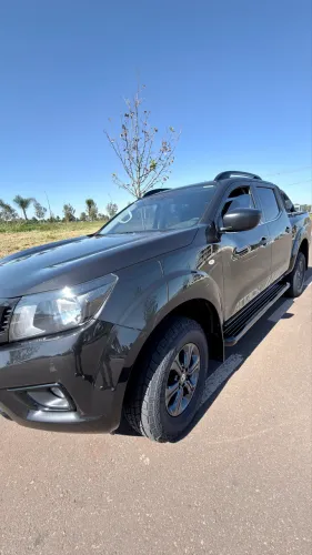 Nissan Frontier Attac.cd 4X4 2.3 Bi-TB Die. AUT 2022