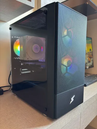 Pc gamer ryzen 7 5700x, rtx 3060, 32gb, ssd 1tb e monitor galax hof 4k ips 165hz