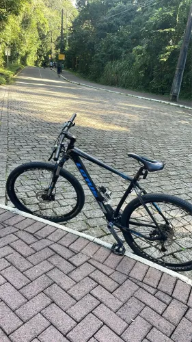 Bicicleta Aro 29 Kit shimano 