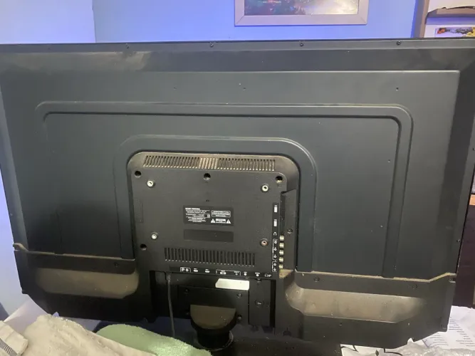 TELEVISÃO SEMP TOSHIBA 39 POL