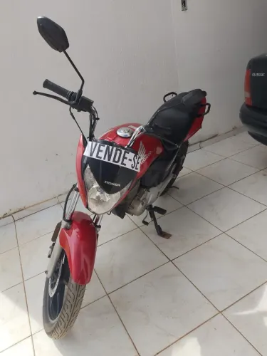 Moto Titan cg 2013 R$ 10.500