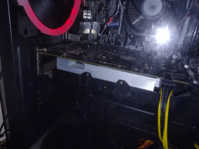 TROCO PC RYSEN 3 3200G 8GB
