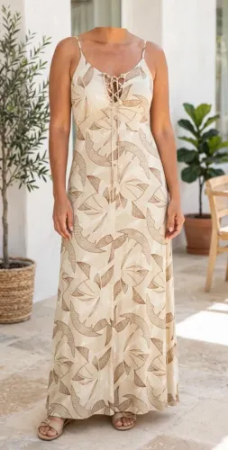 Vestido Longo Bege  - M/G  Modelo com fenda, alça fina, amarração no busto 