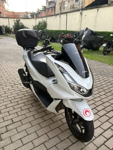 Honda PCX 2025 - Oportunidade Única!