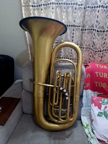 Tuba Cc Weril Master em Dó 4 pistos