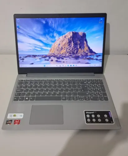 Notebook Lenovo Ideapad S145 - AMD Ryzen 5 3500U - 12GB RAM - 256GB SSD (usado)