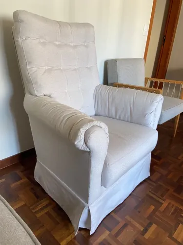 Poltrona de amamentação