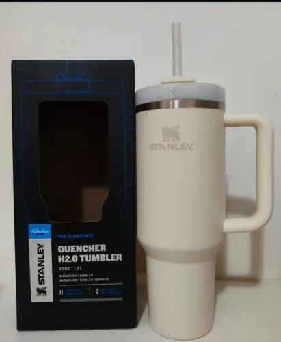 Stanley Quencher H2.0 Tumbler 1,2L - Nova e Sem Uso