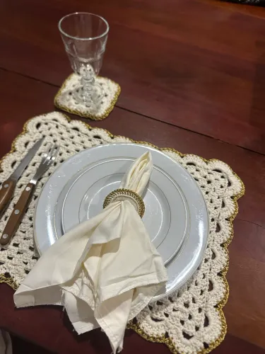 Crochê por encomenda jogo americano 4 unidades 