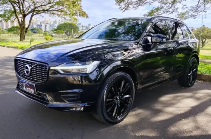 Volvo XC 60 T-5 R-design 2.0 AWD 5P 2018