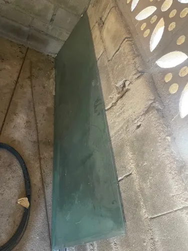 Vidro box banheiro 2 folhos verdes 50 cm cada folha 