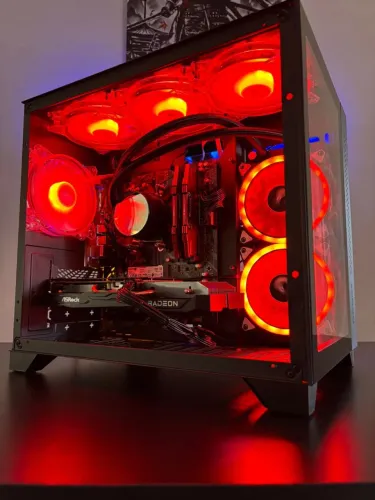 PC GAMER RYZEN 7 3700X - RX 6600 8GB