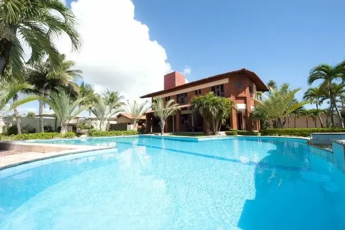 ALUGO POR TEMPORADA - Casa Super Luxo - 5 Suítes AR/TV - 20 Pessoas - Apenas 100m do Beach