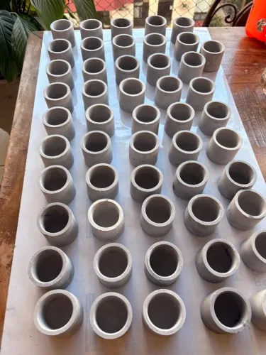 Kit 20 Vasinhos de Velas em Gesso - Delicadeza que Encanta!