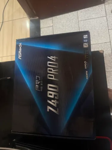 Kit processador i7 10700kf + asrock z490 pro4 