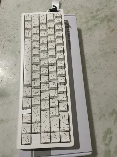 Teclado attacksharck x68he
