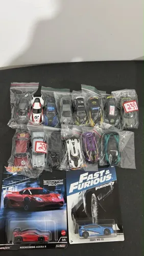 Lote Hot Wheels (Edgar)