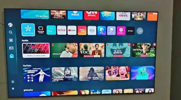 Smart tv 55 4k Netflix YouTube Amazon wi-fi nova no plástico 