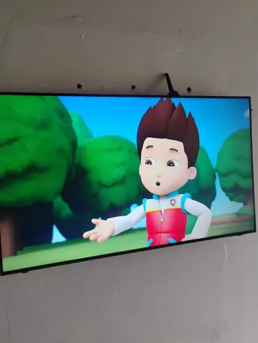 boa tarde estou vendendo uma geladeira Eletrolux e uma TV 55 polegadas Samsung Galaxy