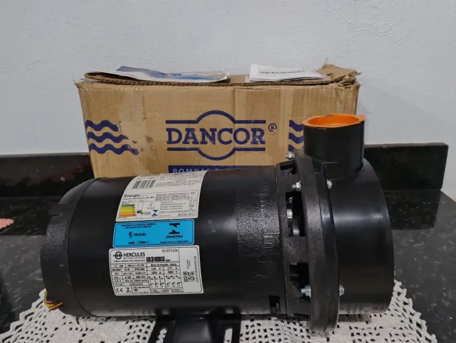 Bomba de hidromassagem Dancor 1,5 cv