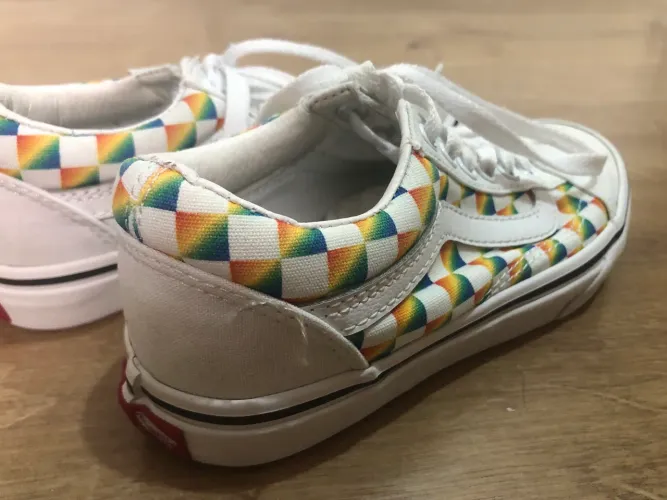 Tênis Vans Ward Rainbow Trim Tamanho 30