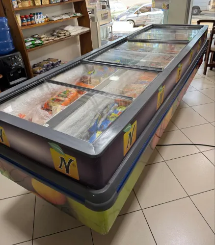 Ilha para congelados 03 metros Gelopar