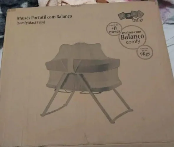 Berço Moisés portátil com balanço