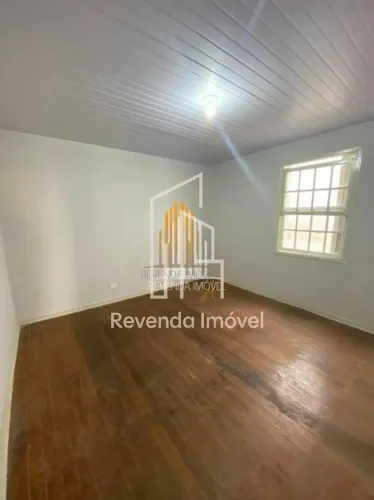 SOBRADO RESIDENCIAL DE 220M² COM 2 DORMITÓRIOS, 2 BANHEIROS, E 2 VAGAS Á VENDA NA REGIÃO D
