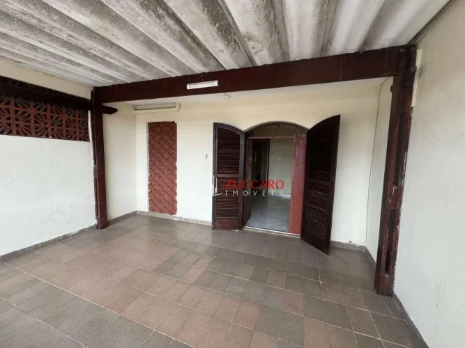 Sobrado com 3 dormitórios à venda, 115 m² por R$ 579.900,00 - Cidade Antônio Estevão de Ca