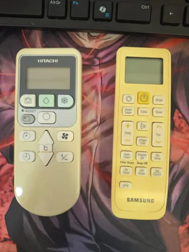 Conjunto 2 Controles Remotos Originais Ar Condicionado Hitachi + Samsung - Funcionando Per