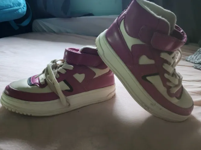 Tenis infantil zara