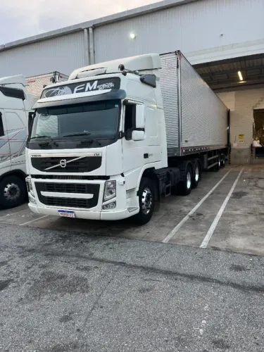 Volvo FM 370 6x2 2011 