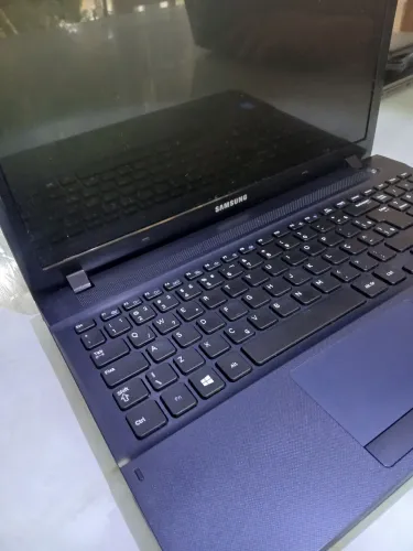 Notebook Samsung Intel Core i3 tela de 15.6 polegadas