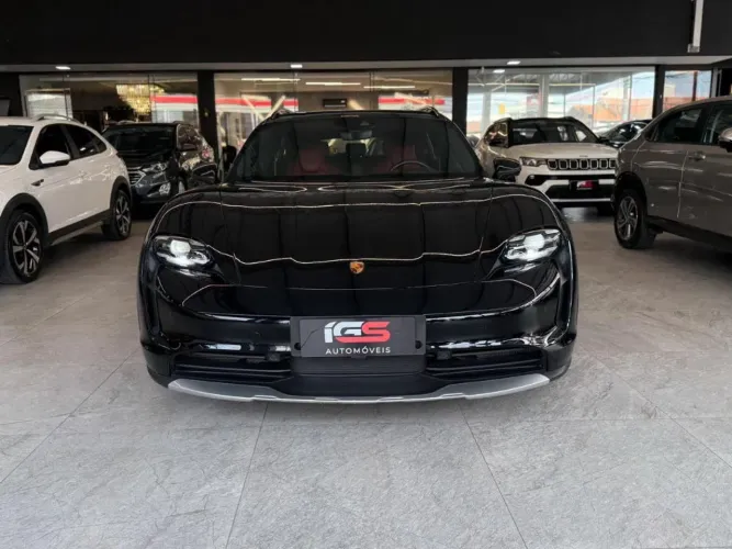 Porsche Taycan 4 Cross Turismo (elétrico) 2023