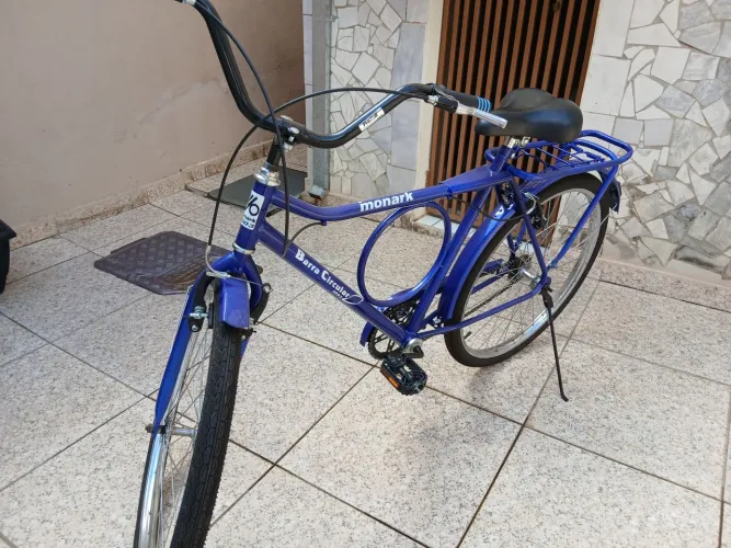 Bicicleta Monark BARRA CIRCULAR (ARO 29)