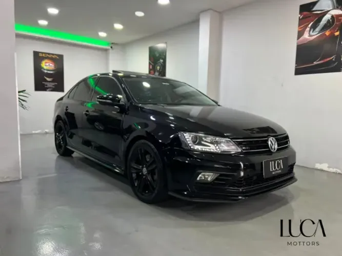 Volkswagen Jetta Highline 2.0 TSI 16V 4P Tiptronic 2018