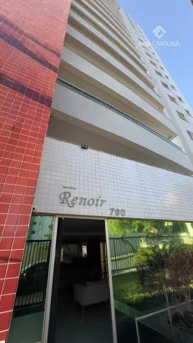 Apartamento à Venda no Edifício Renoir Cândida Câmara