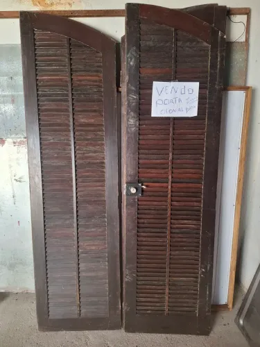 Vendo Porta colonial completa 