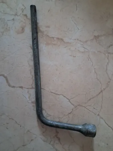 Chave de roda L Volkswagen 