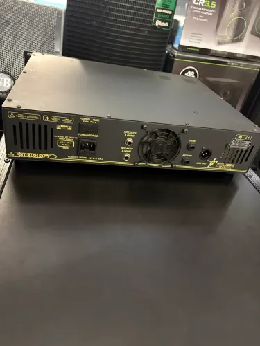 Cabeçote De Baixo Amplificador Meteoro Mw250