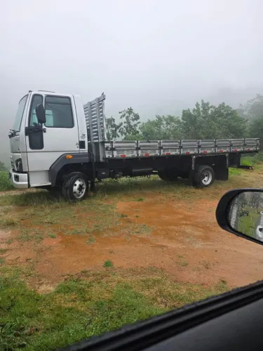 Ford. Cargo 816