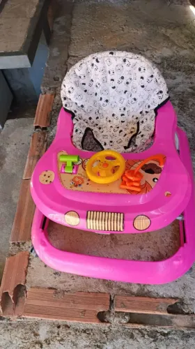 Andador pra bebê 