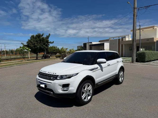 Land Rover Range Rover Evoque Prestige Tech 2.0 AUT 5P 2013