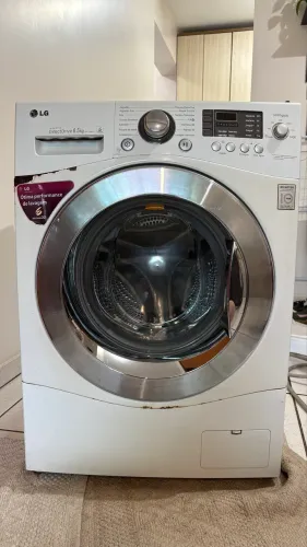 Máquina de lavar frontal LG 8,5kg 