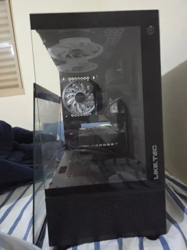 PC Gamer Ryzen 5 5600GT + RX 580 8GB Radeon +16GB - Roda Tudo