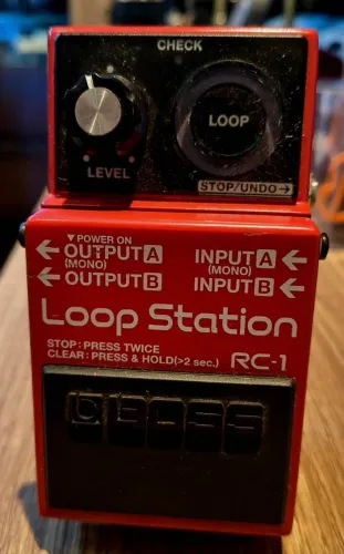 Pedal Boss Loop Station Rc1 Semi-novo Mixer Instrumentos Musicais