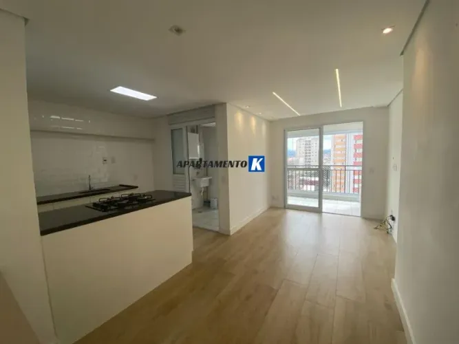 Apartamento - LOCAÇÃO - 66m², 2 dorms, 1 suíte, 1 vaga - Varanda Gourmet c/ Churrasqueira 