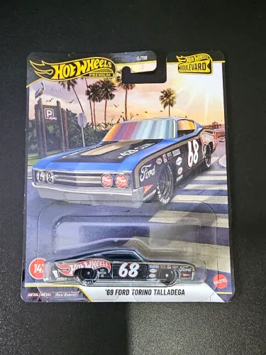 Hot Wheels Ford Torino Talladega